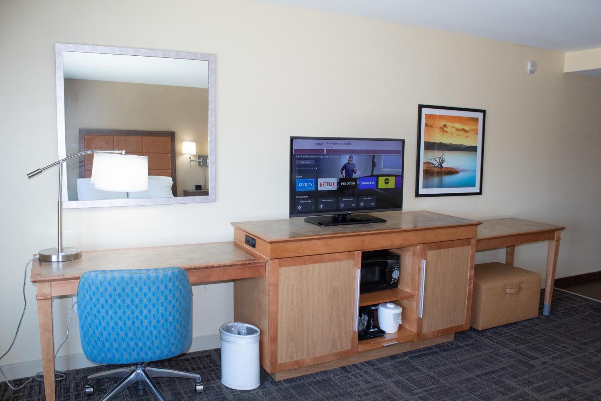 Hampton Inn&Suites Big Rapids, Mi Exterior foto